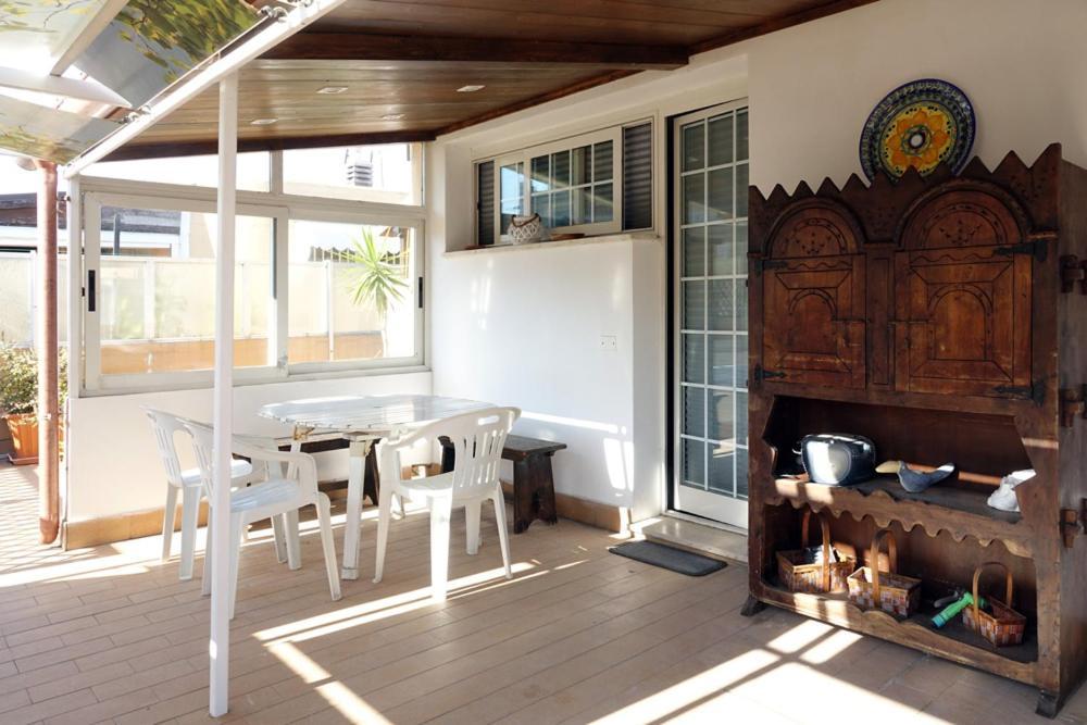 Terrazza Con Vista Daire Nettuno Dış mekan fotoğraf